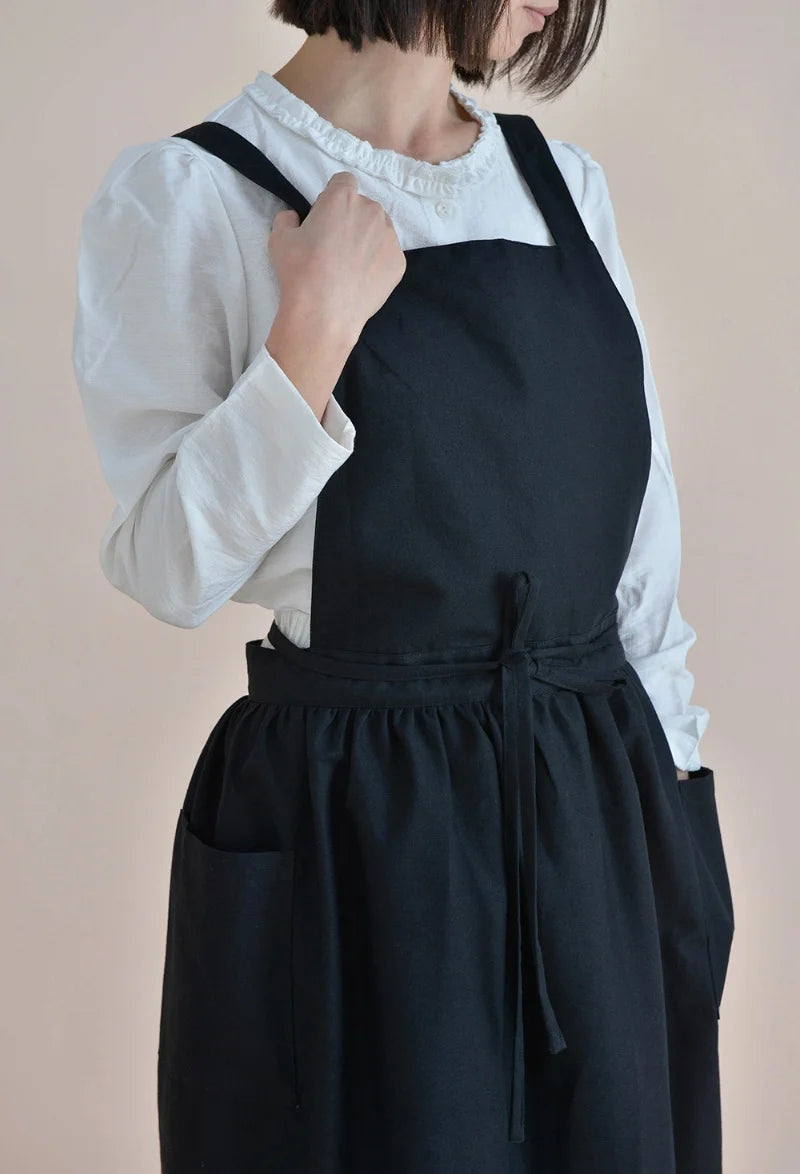Long Lightweight Waterproof Oil Proof Anti Hair Pleated Apron With Pockets For Women Kitchen Beauty Salon Nail Pet