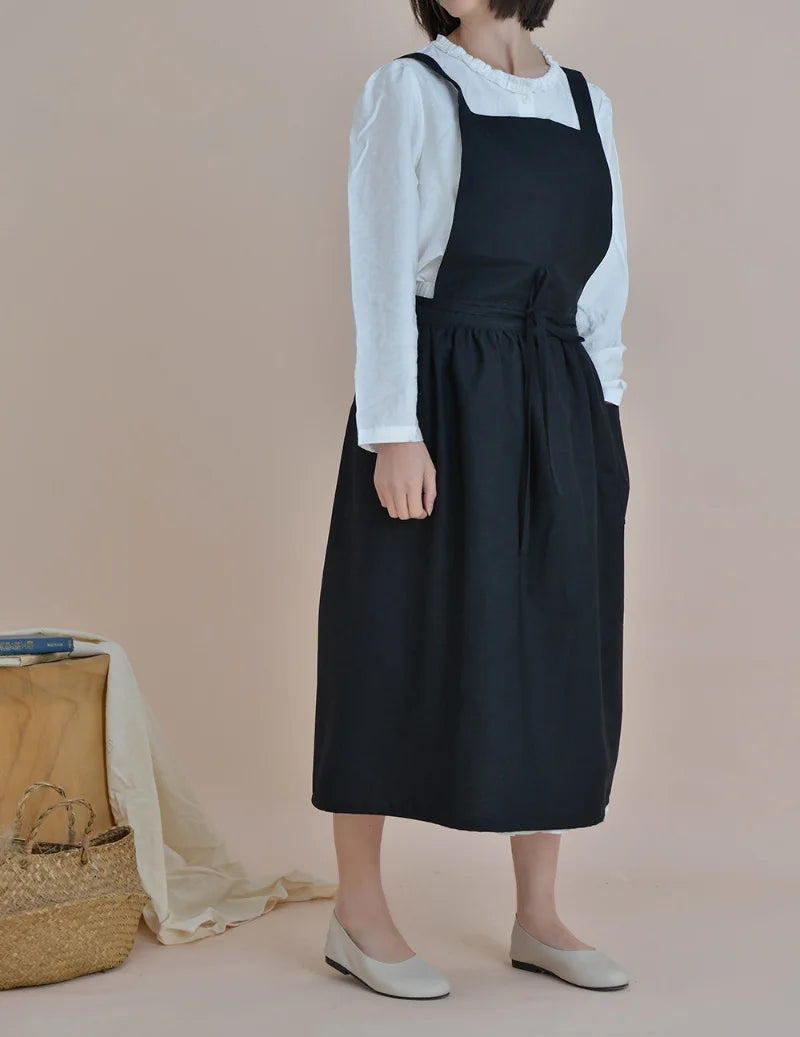 Long Lightweight Waterproof Oil Proof Anti Hair Pleated Apron With Pockets For Women Kitchen Beauty Salon Nail Pet