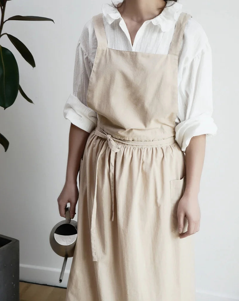Long Lightweight Waterproof Oil Proof Anti Hair Pleated Apron With Pockets For Women Kitchen Beauty Salon Nail Pet