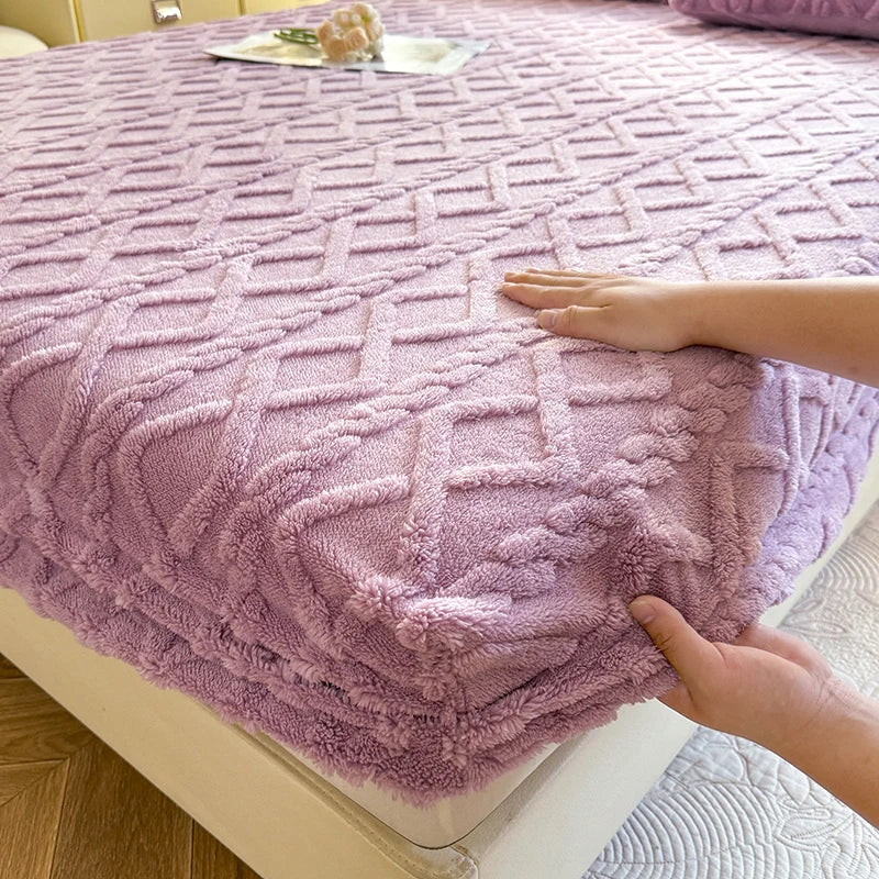 1pc Winter Warm Bed Sheet with Elastic Band Single/Queen/King Mattress Cover Thick Coral Fleece Fluffy Fitted Bed Sheets for Bed