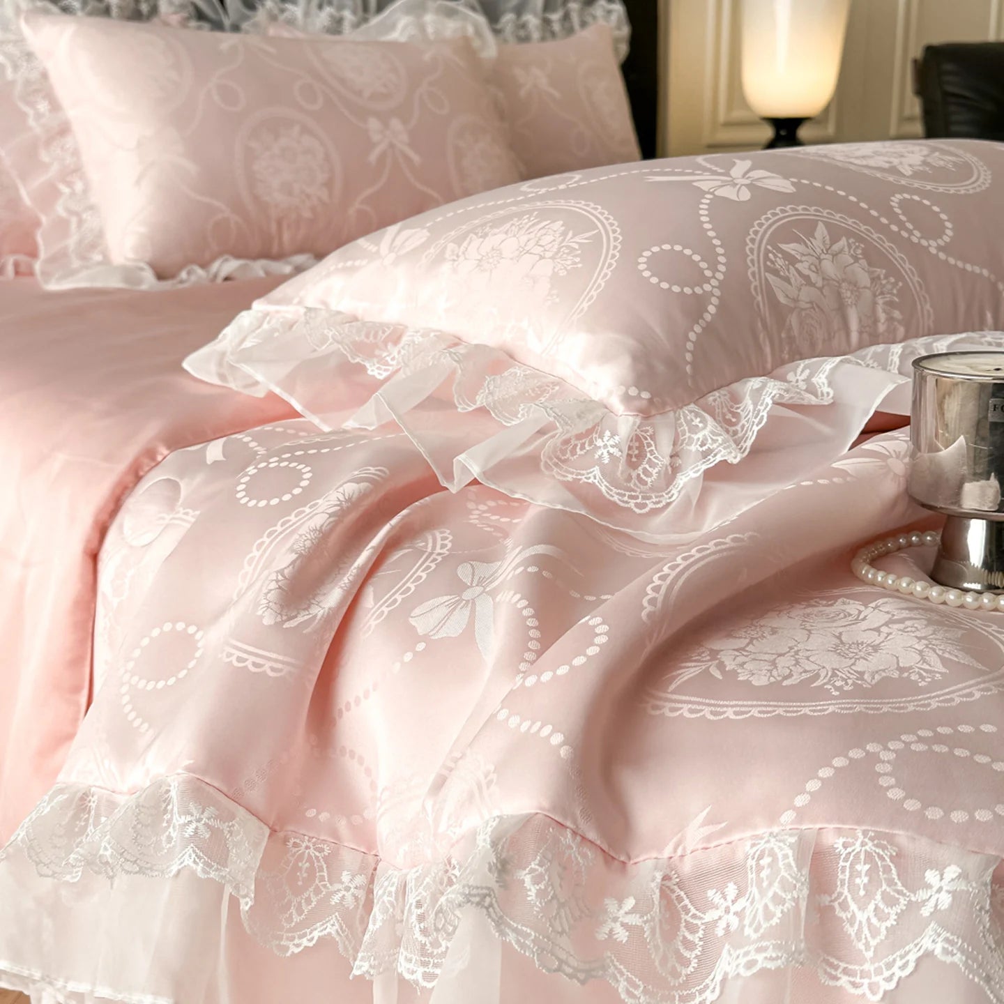 Cooling Summer Quilt Twin Queen Size 2026 Korean Lace Trim Silky Satin Lightweight Blanket for Hot Summer Nights Bedroom AC Room