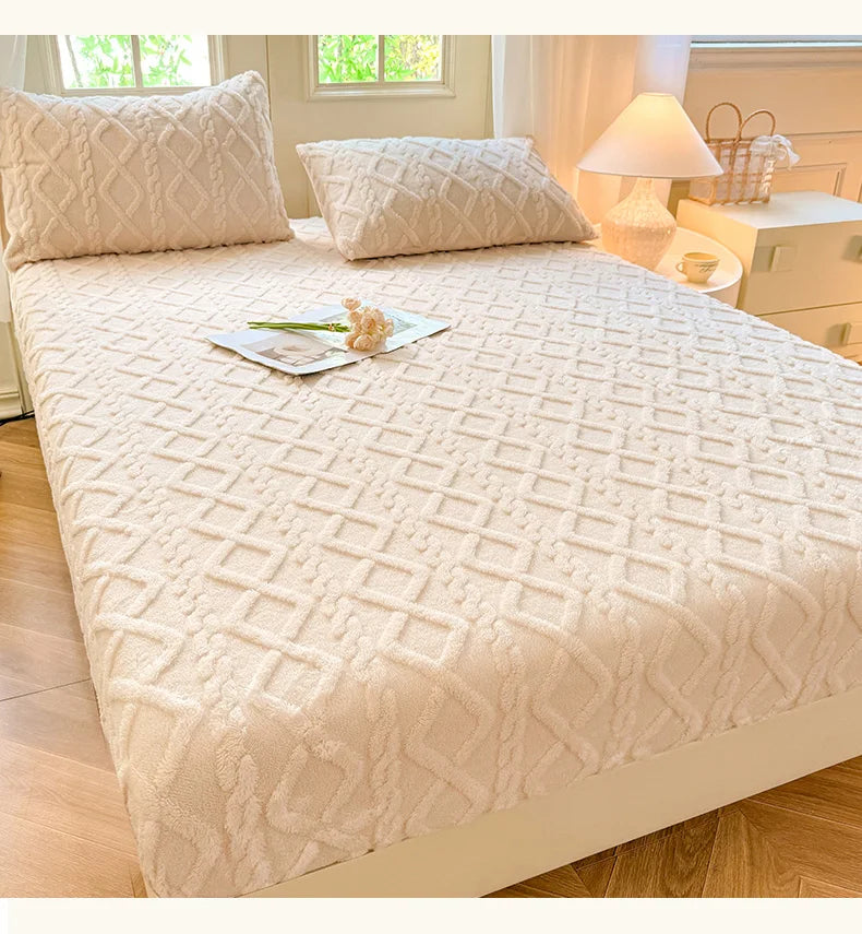 1pc Winter Warm Bed Sheet with Elastic Band Single/Queen/King Mattress Cover Thick Coral Fleece Fluffy Fitted Bed Sheets for Bed