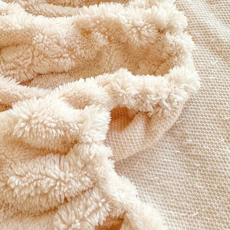 1pc Winter Warm Bed Sheet with Elastic Band Single/Queen/King Mattress Cover Thick Coral Fleece Fluffy Fitted Bed Sheets for Bed