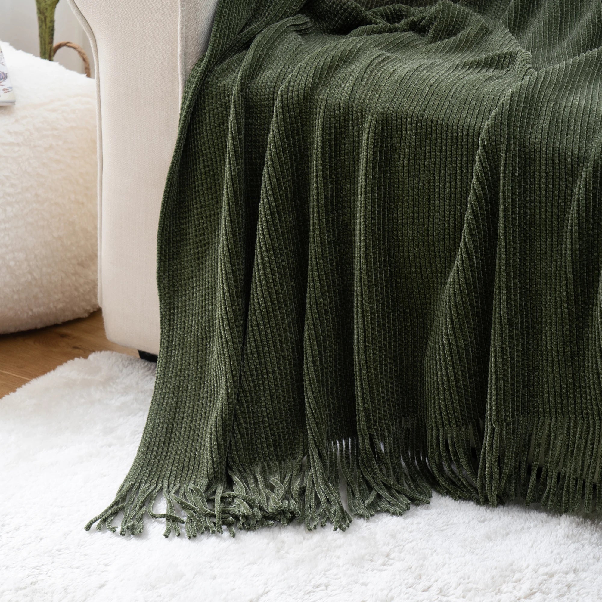 Battilo Chenille Knit Blankets with Tassels Green Plaid Throw Blanket for Bed Couch Decorative Sofa Blanket Bedroom Spring Decor