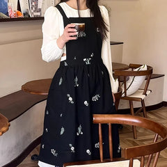 Kitchen Garden Embroidered Waterproof Cotton Dress Apron Women'S Cross Back Long Pleated Apron, Used for Cooking Work