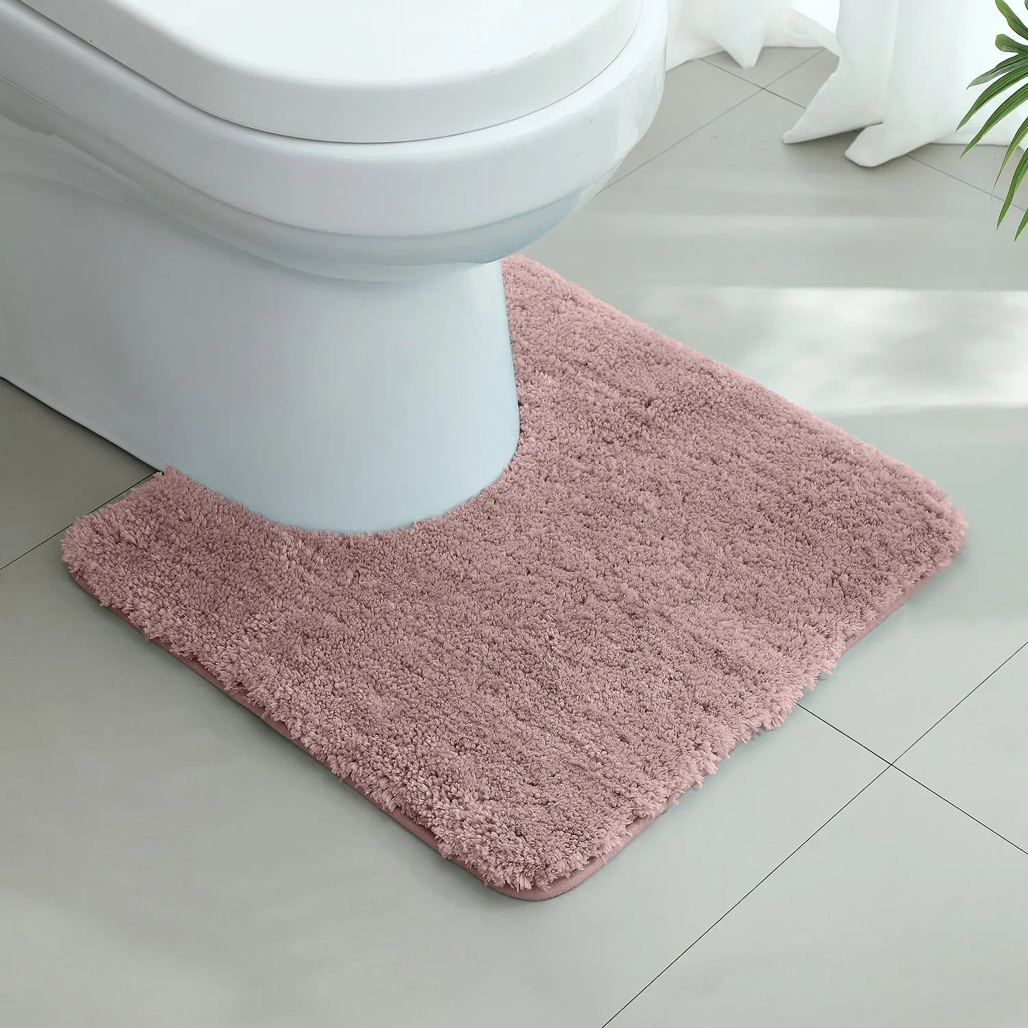 U-shaped thickened bathroom floor mat, plush material, bathtub absorbent mat, anti slip foot mat, bathroom small carpet, entranc