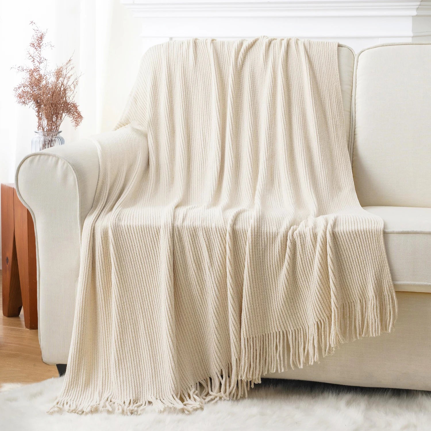 Battilo Chenille Knit Blankets with Tassels Green Plaid Throw Blanket for Bed Couch Decorative Sofa Blanket Bedroom Spring Decor